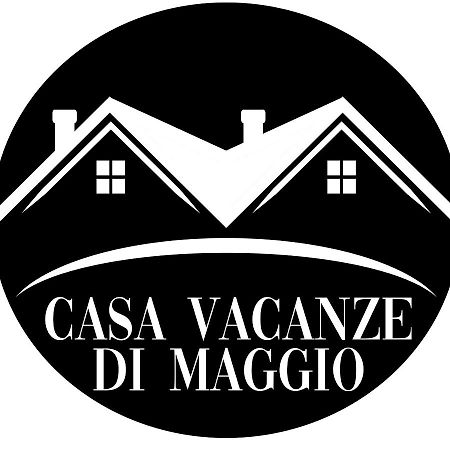 Апартаменты Casa Vacanza Di Maggio Чинизи Экстерьер фото